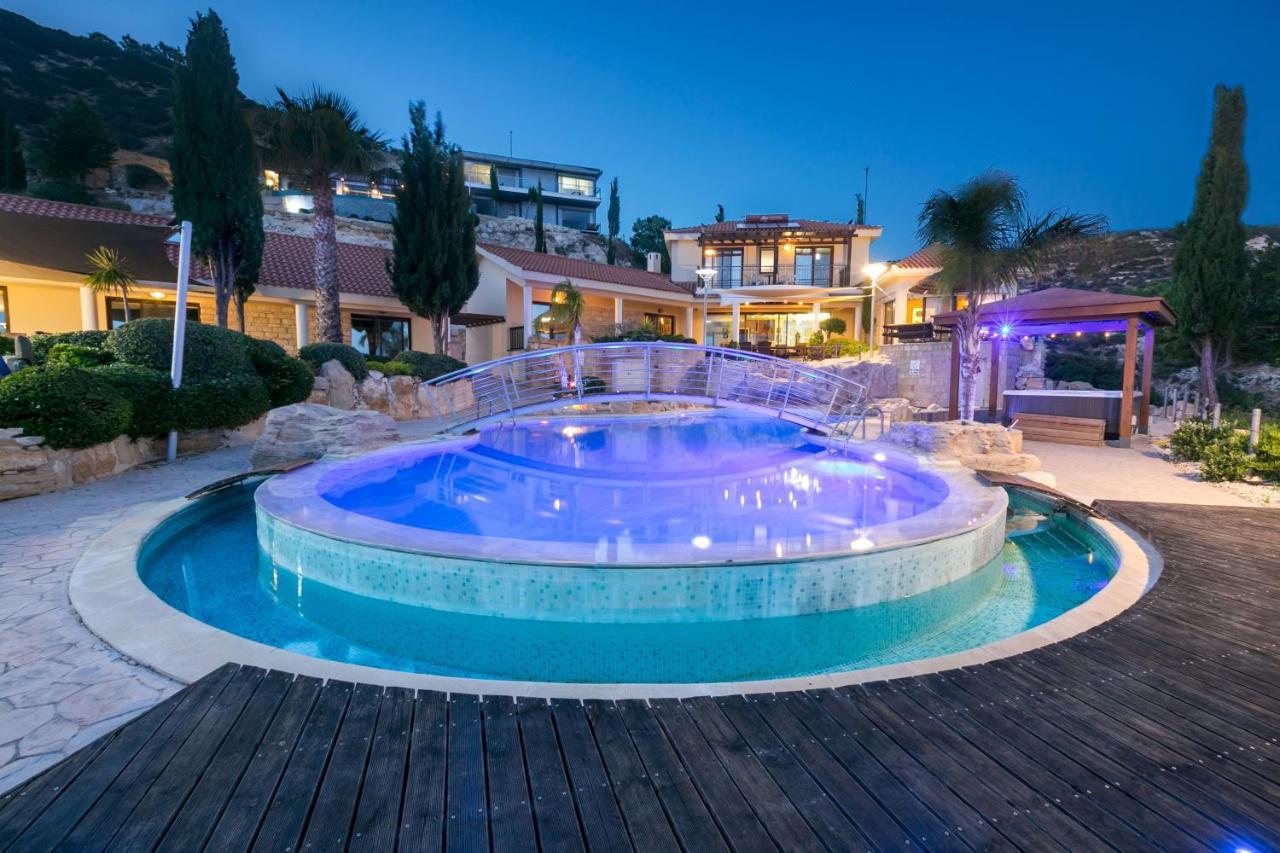 Oceania & Panorama Villas ペイヤ エクステリア 写真