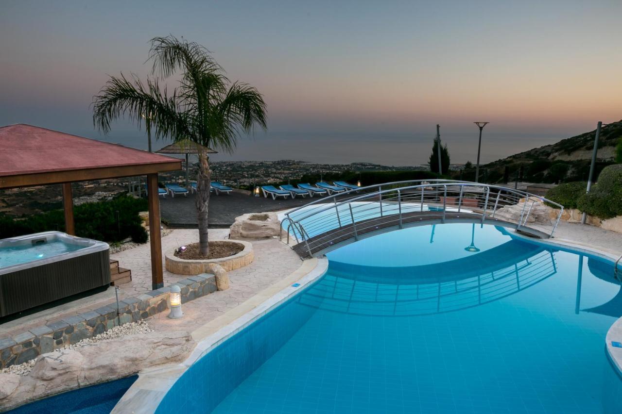 Oceania & Panorama Villas ペイヤ エクステリア 写真